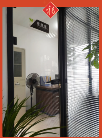 湖南怡美環境管理發展有限公司,湖南物業保潔服務，商場保潔,石材護理價格,市政環衛,駐場保潔