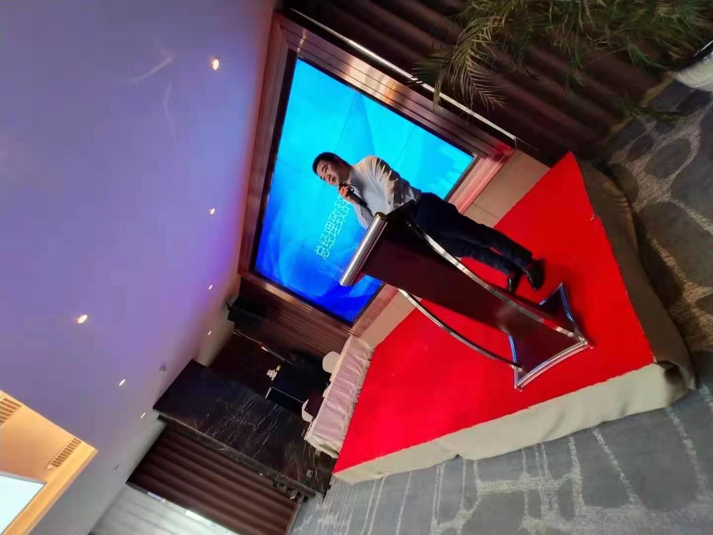 湖南怡美環境管理發展有限公司,湖南物業保潔服務，商場保潔,石材護理價格,市政環衛,駐場保潔